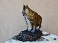 bronze bobcat sculpture